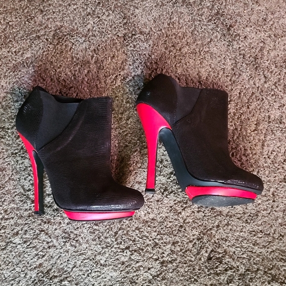 Black & red Platform booties Just Fabulous VIP Exclusive Luxury line sz7.5 - Picture 3 of 16